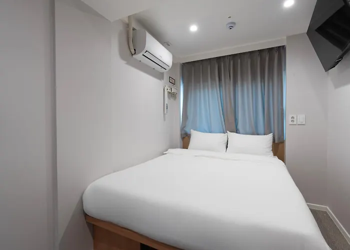 Kimstel Gangnam Hostel *